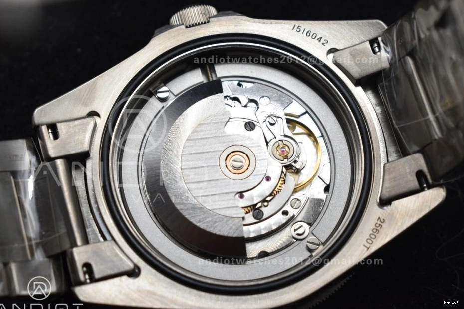 1:1 on Black Titanium Titanium Ceramic Black Dial Best Edition XF Pelagos A2824 Bracelet 0215